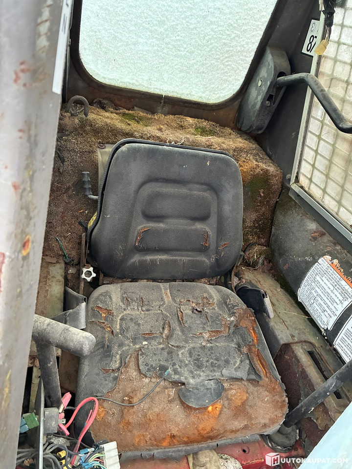 Gehl 3825 Loader, Pälkäne - Kompaktlader: das Bild 4 Gehl 3825 Loader, Pälkäne - Kompaktlader: das Bild 4