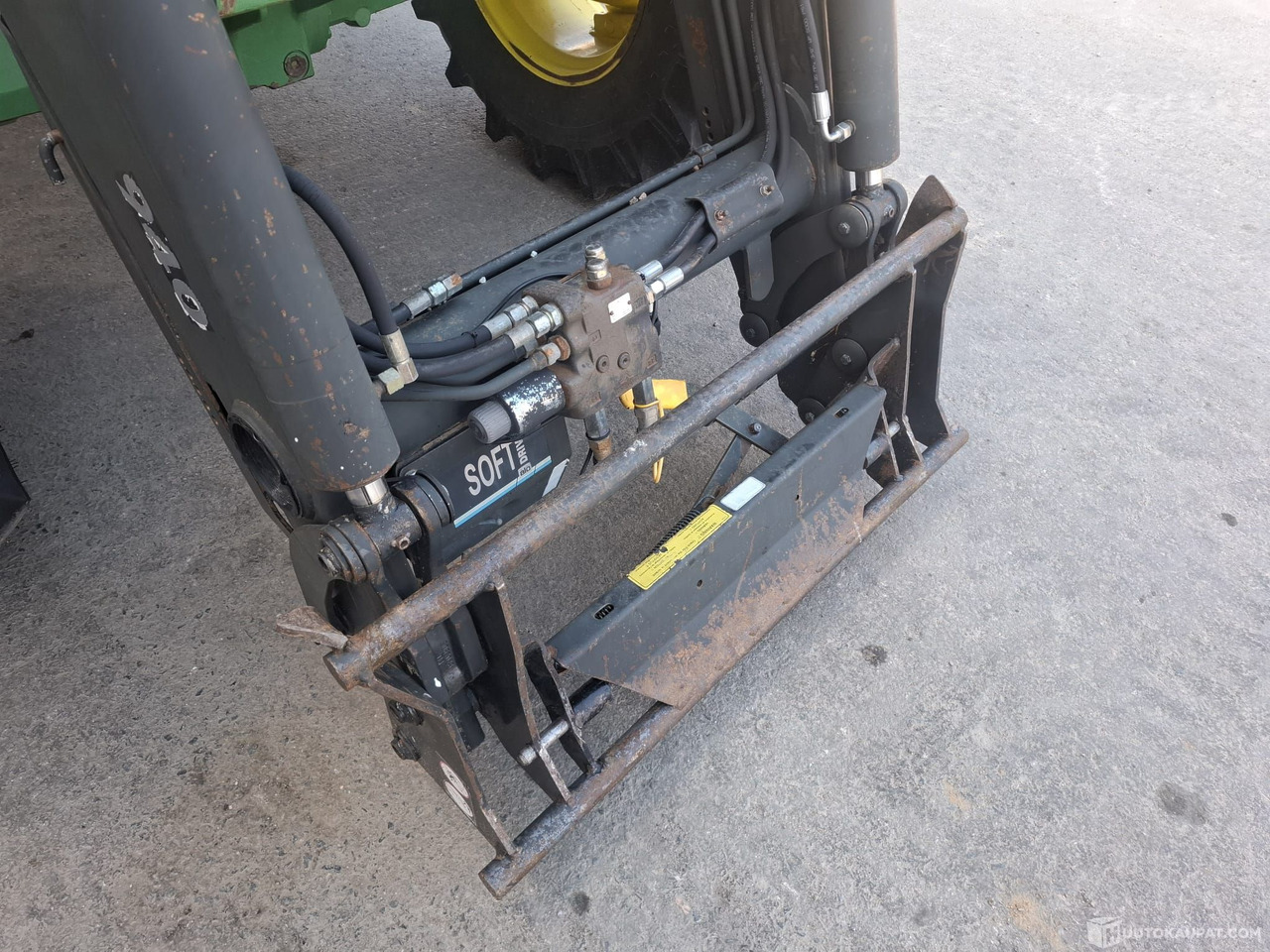 John Deere 6400, 1997 Traktori, Sis alv 25,5%, Nurmijärvi - Traktor: das Bild 5 John Deere 6400, 1997 Traktori, Sis alv 25,5%, Nurmijärvi - Traktor: das Bild 5