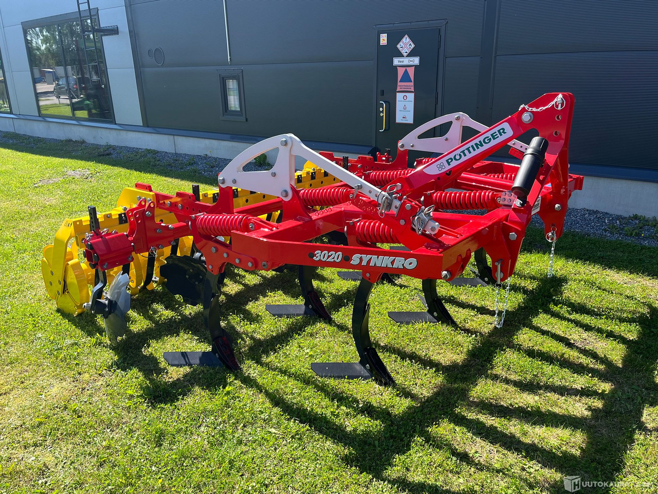 Pöttinger Synkro 3020 Nova, Kultivaattori pakkerilla, OKRASPECIAL, 2025, Hämeenlinna - Landmaschine: das Bild 3 Pöttinger Synkro 3020 Nova, Kultivaattori pakkerilla, OKRASPECIAL, 2025, Hämeenlinna - Landmaschine: das Bild 3