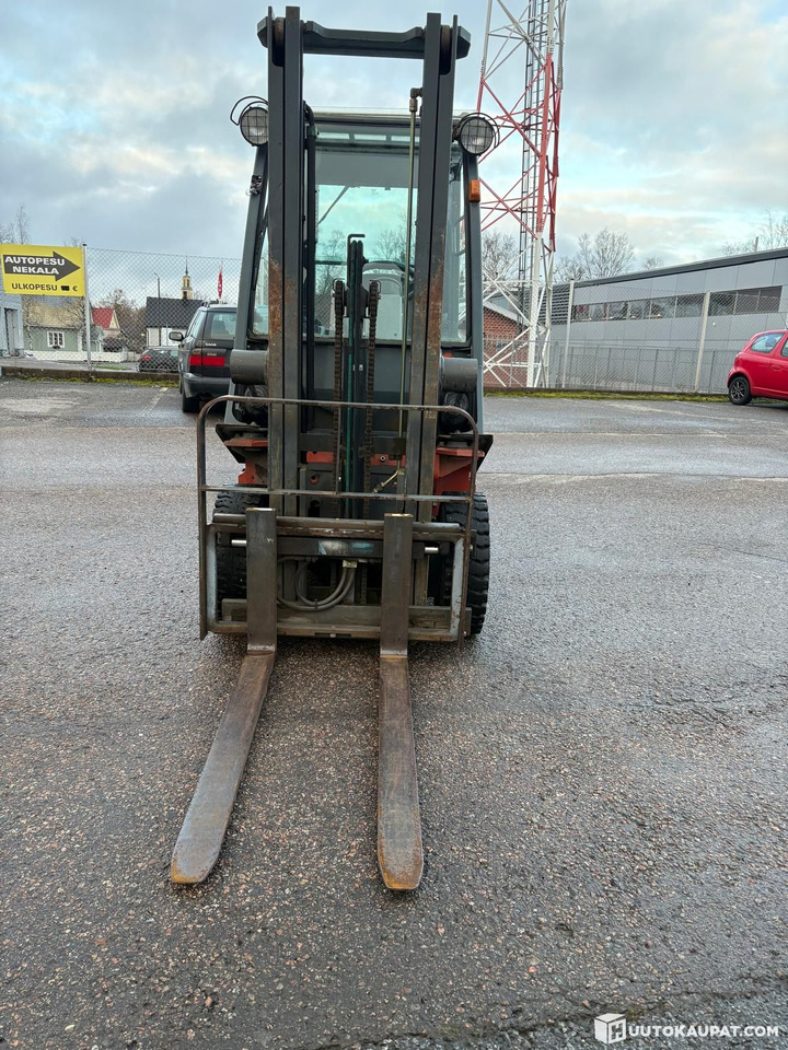Nissan FD01A18Q, 2000 Forklift, Tampere - Dieselstapler: das Bild 4 Nissan FD01A18Q, 2000 Forklift, Tampere - Dieselstapler: das Bild 4