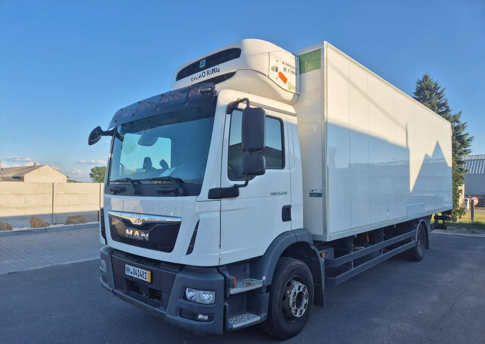 MAN TGM 15.250 7.5m winda AUTOMAT KLIMA z Niemiec EURO 6 / CHŁODNIA T-1000R THERMOKING - Kühlkoffer LKW: das Bild 1 MAN TGM 15.250 7.5m winda AUTOMAT KLIMA z Niemiec EURO 6 / CHŁODNIA T-1000R THERMOKING - Kühlkoffer LKW: das Bild 1