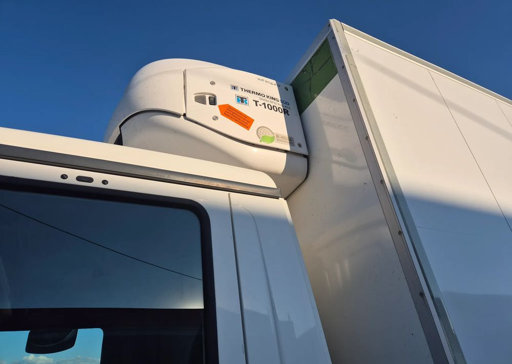 MAN TGM 15.250 7.5m winda AUTOMAT KLIMA z Niemiec EURO 6 / CHŁODNIA T-1000R THERMOKING - Kühlkoffer LKW: das Bild 5 MAN TGM 15.250 7.5m winda AUTOMAT KLIMA z Niemiec EURO 6 / CHŁODNIA T-1000R THERMOKING - Kühlkoffer LKW: das Bild 5
