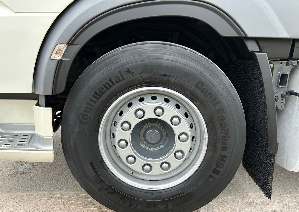 DAF XF 480 OKAZJA 2020 SSC TOP STANDARD / DUŻE KOTŁY / z Polski / jeden właściciel super zadbane SERWISOWANE - Sattelzugmaschine: das Bild 4 DAF XF 480 OKAZJA 2020 SSC TOP STANDARD / DUŻE KOTŁY / z Polski / jeden właściciel super zadbane SERWISOWANE - Sattelzugmaschine: das Bild 4