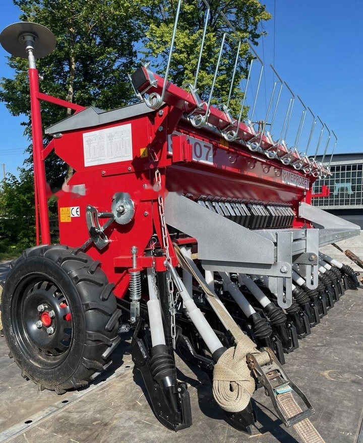 Meprozet S107 3,0m - Sämaschine: das Bild 2 Meprozet S107 3,0m - Sämaschine: das Bild 2