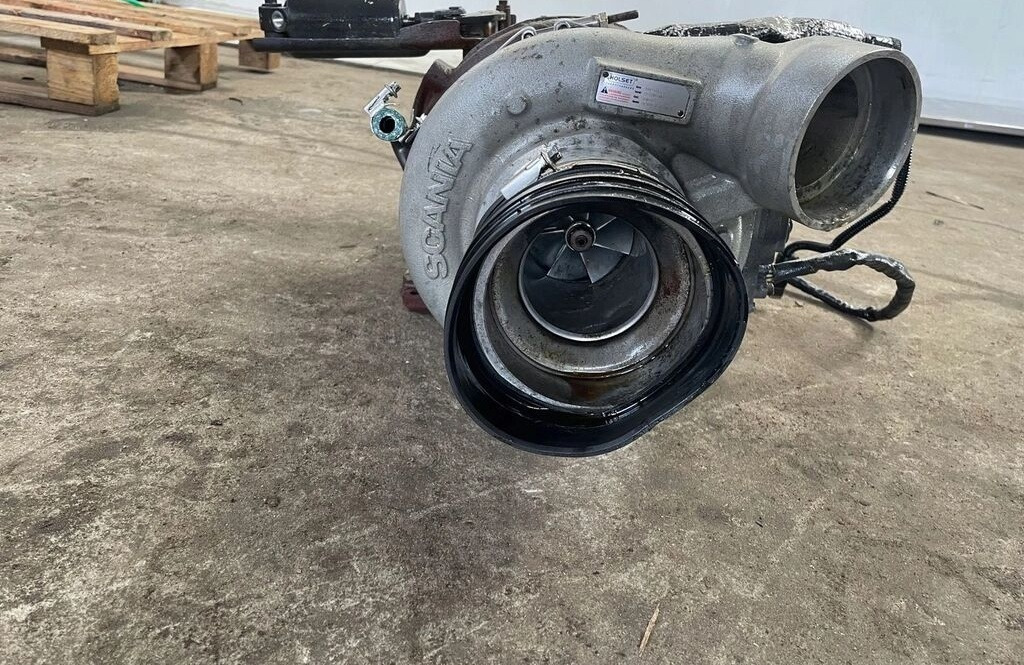 Scania Turbina R V8 Scania Turbina Scania R V8 truck - Turbolader für LKW: das Bild 2 Scania Turbina R V8 Scania Turbina Scania R V8 truck - Turbolader für LKW: das Bild 2
