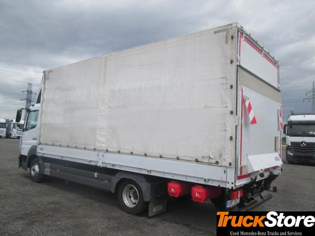 Mercedes-Benz Atego 818 L - Pritsche Transporter: das Bild 2 Mercedes-Benz Atego 818 L - Pritsche Transporter: das Bild 2