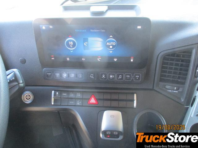 Sattelzugmaschine Mercedes-Benz Actros 1845 LS nRL: das Bild 8