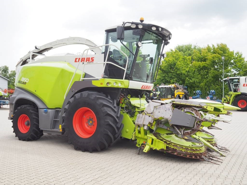 Claas Jaguar 850 + Orbis 450 - Feldhäcksler: das Bild 4 Claas Jaguar 850 + Orbis 450 - Feldhäcksler: das Bild 4
