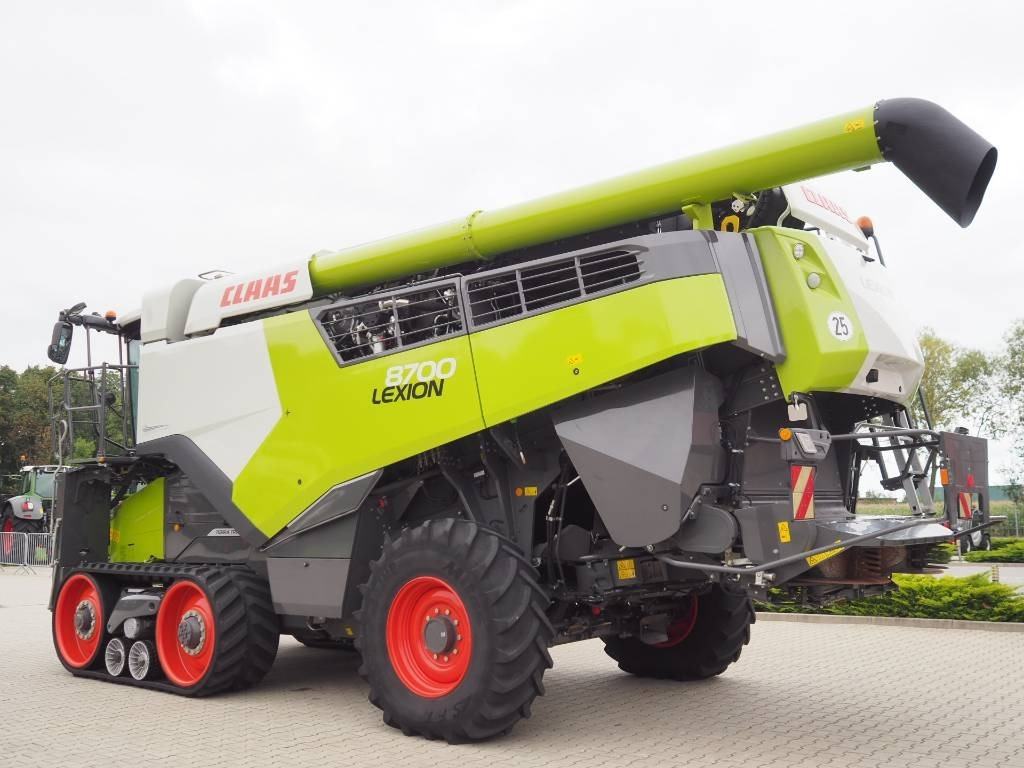 Claas Lexion 8700TT + V1080 Threshing drum drive, 2-stag - Mähdrescher: das Bild 2 Claas Lexion 8700TT + V1080 Threshing drum drive, 2-stag - Mähdrescher: das Bild 2