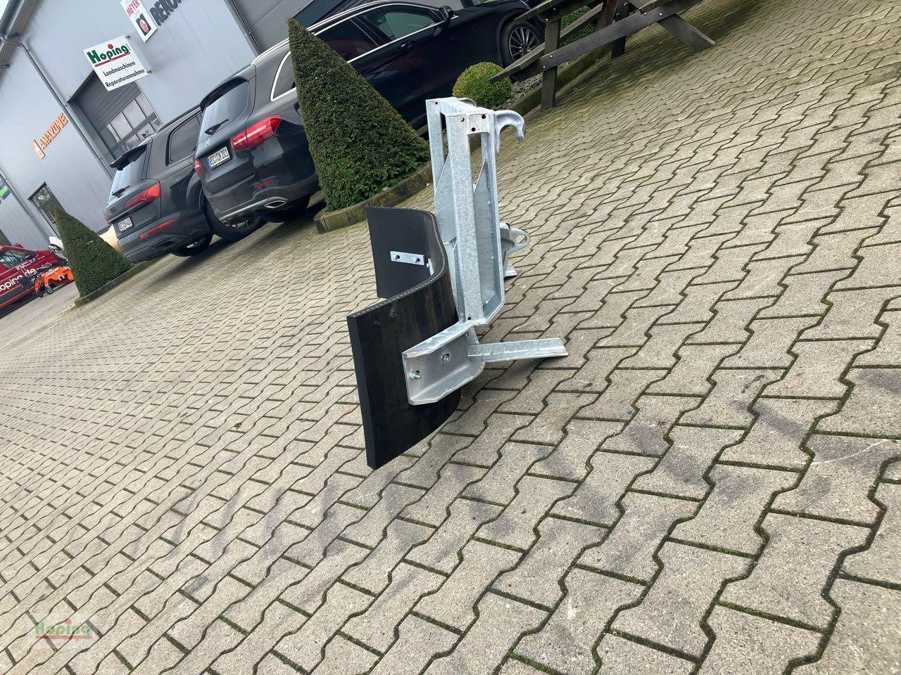 Buwalda GSH2S Euro-Aufnahme 1,50m - Planierschild: das Bild 2 Buwalda GSH2S Euro-Aufnahme 1,50m - Planierschild: das Bild 2