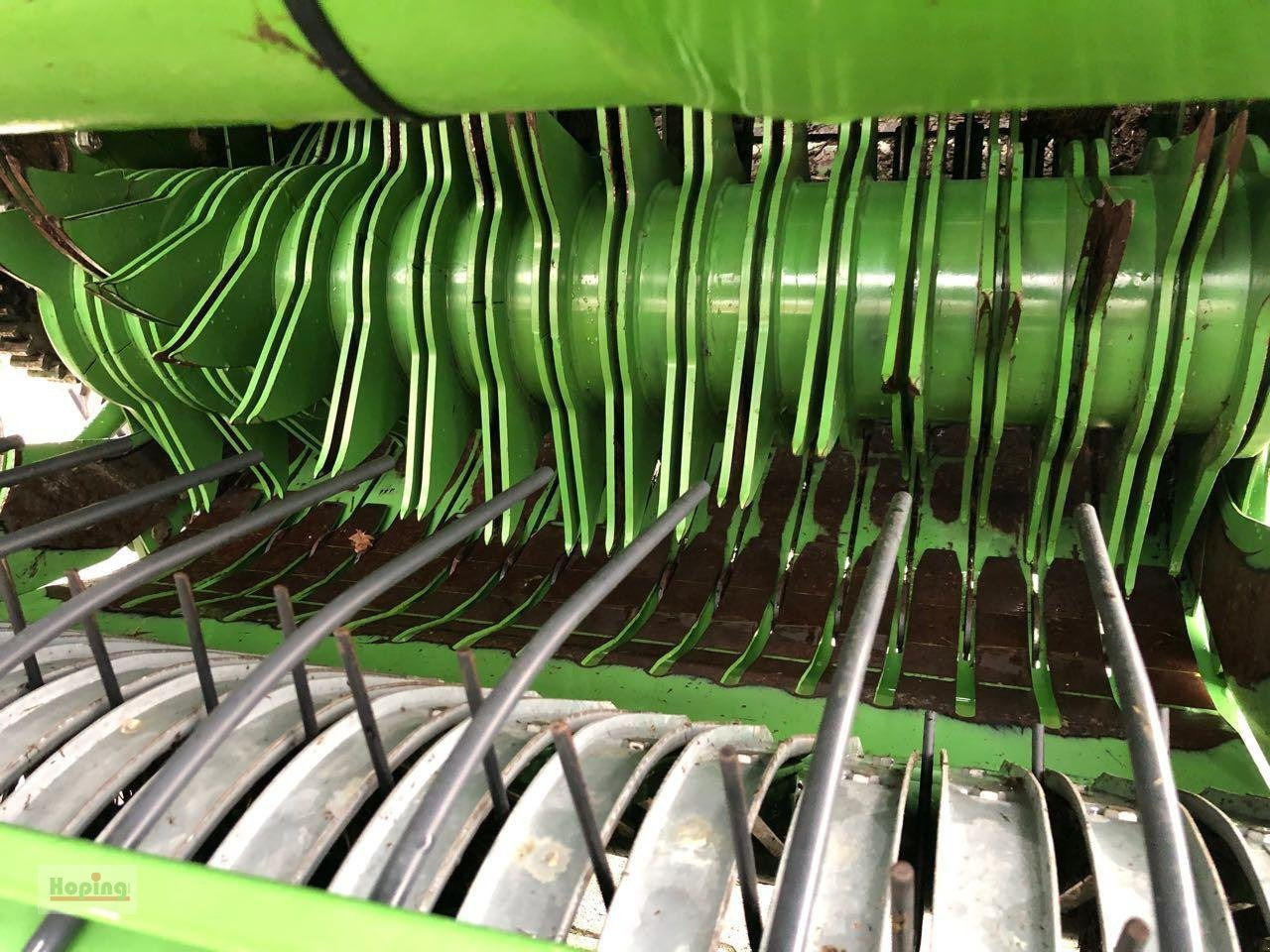 Rundballenpresse Krone Comprima V 150 XC: das Bild 11
