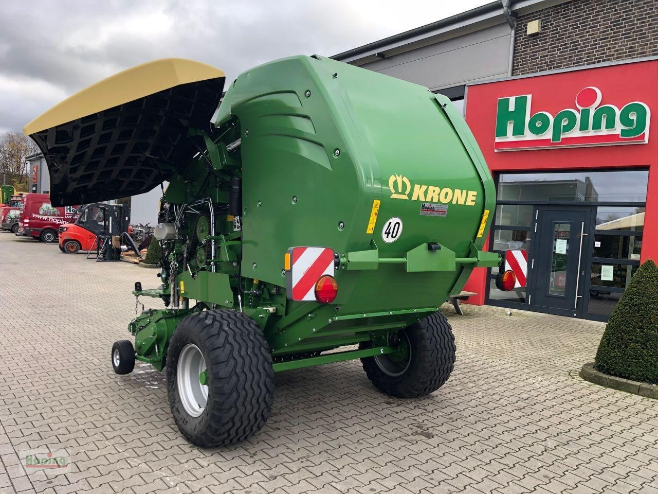 Rundballenpresse Krone Comprima V 150 XC: das Bild 8