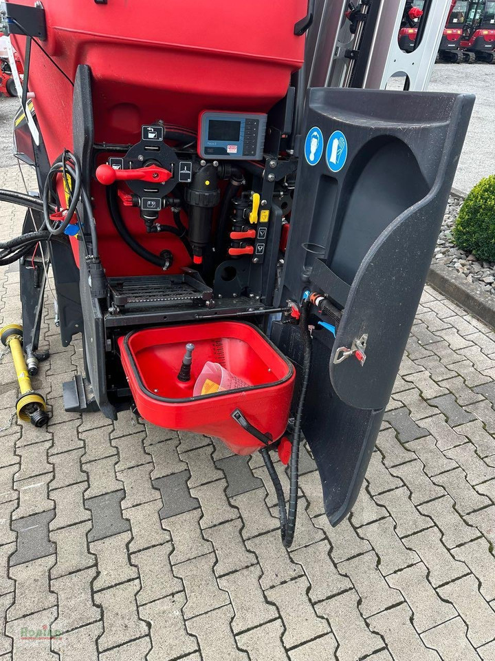 Anbauspritze Kverneland IXter B18 1.800 iXsray: das Bild 11