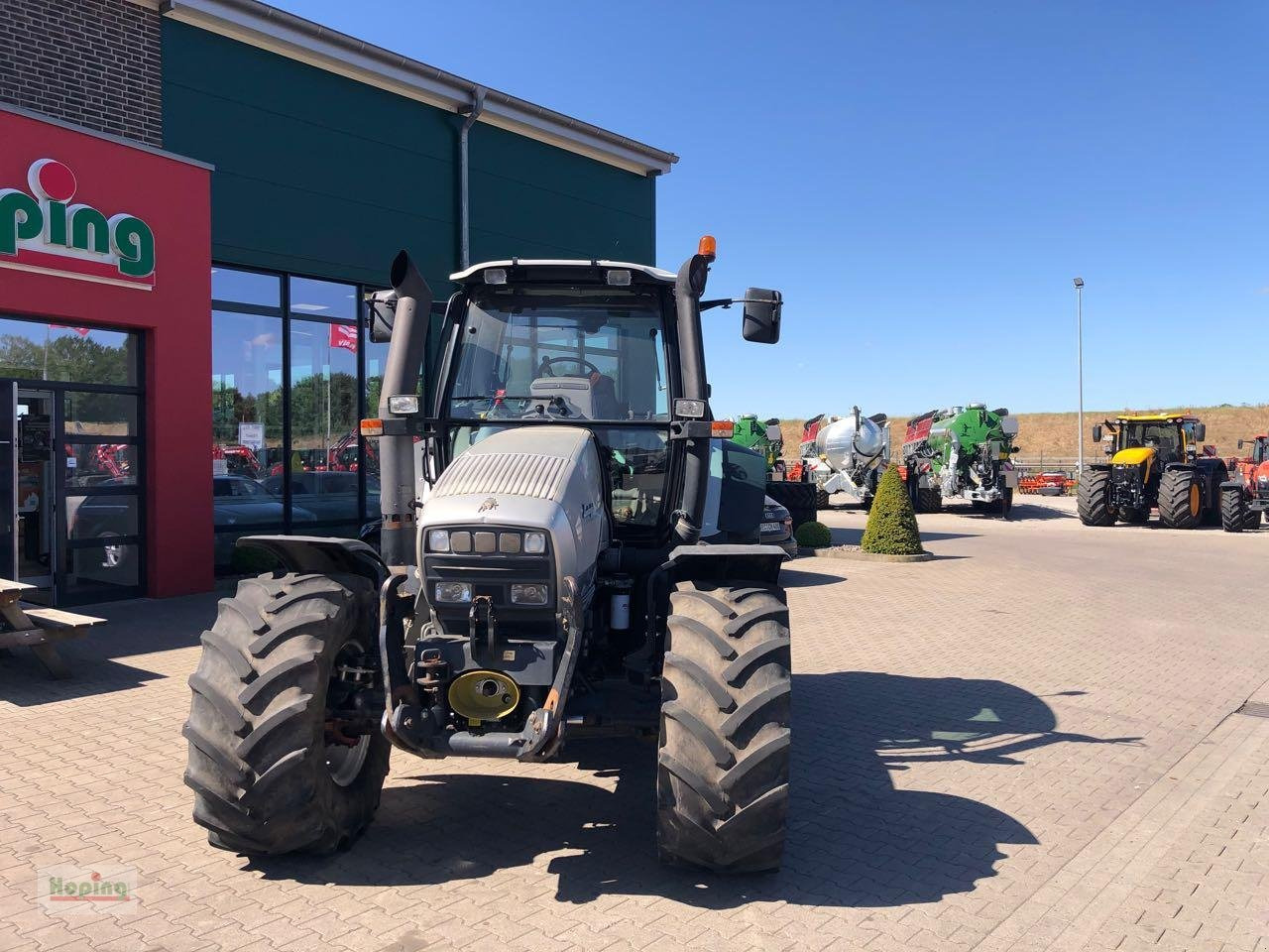 Lamborghini R6 140 Deutz M610 - Traktor: das Bild 2 Lamborghini R6 140 Deutz M610 - Traktor: das Bild 2