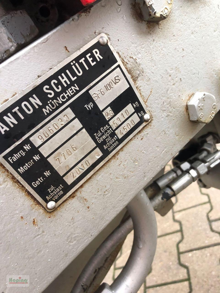 Traktor Schlüter 950 Compact: das Bild 8