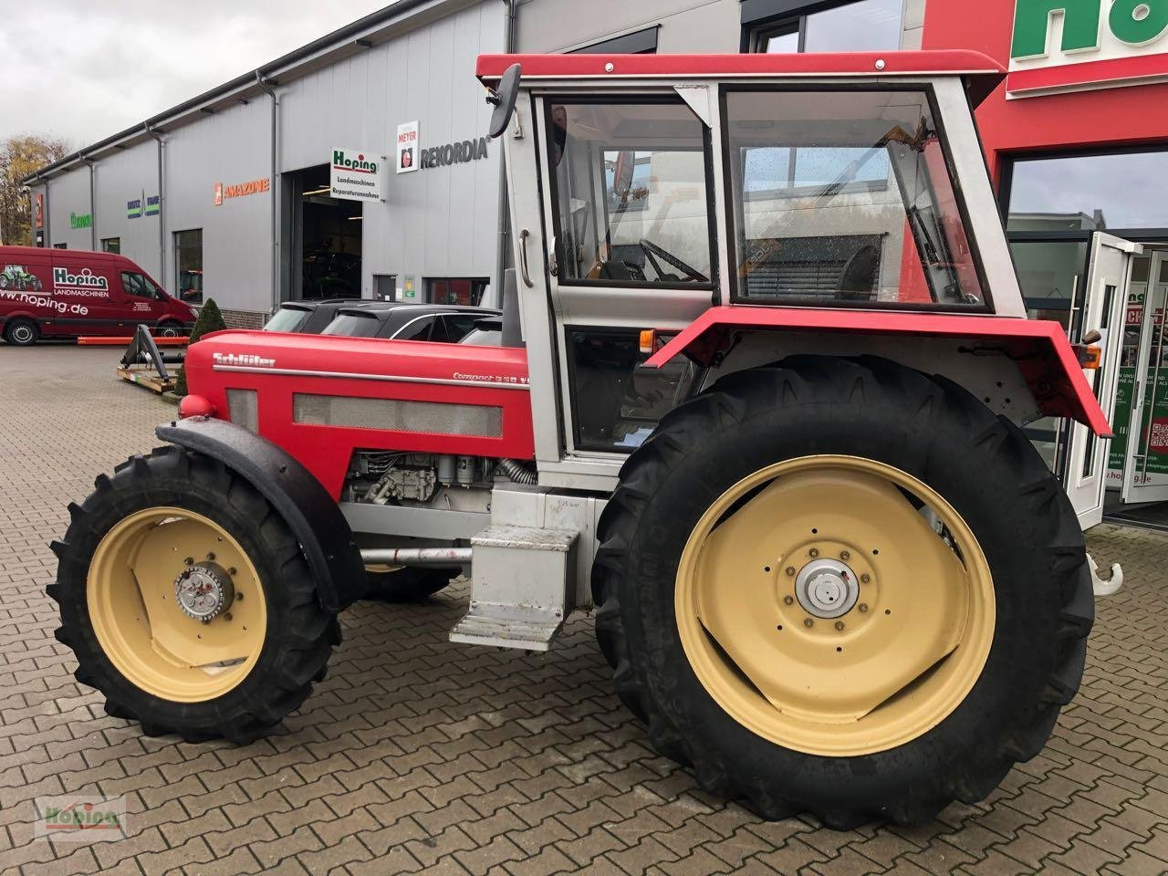 Traktor Schlüter 950 Compact: das Bild 13