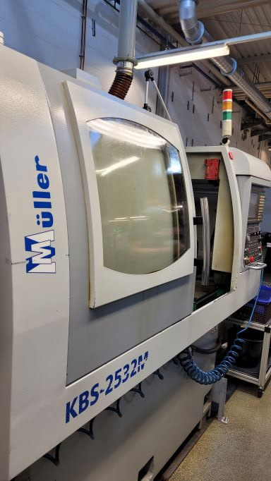 Tornio a controllo numerico Chiah Chyun-Müller KBS-2532M - Metalldrehmaschine: das Bild 1 Tornio a controllo numerico Chiah Chyun-Müller KBS-2532M - Metalldrehmaschine: das Bild 1