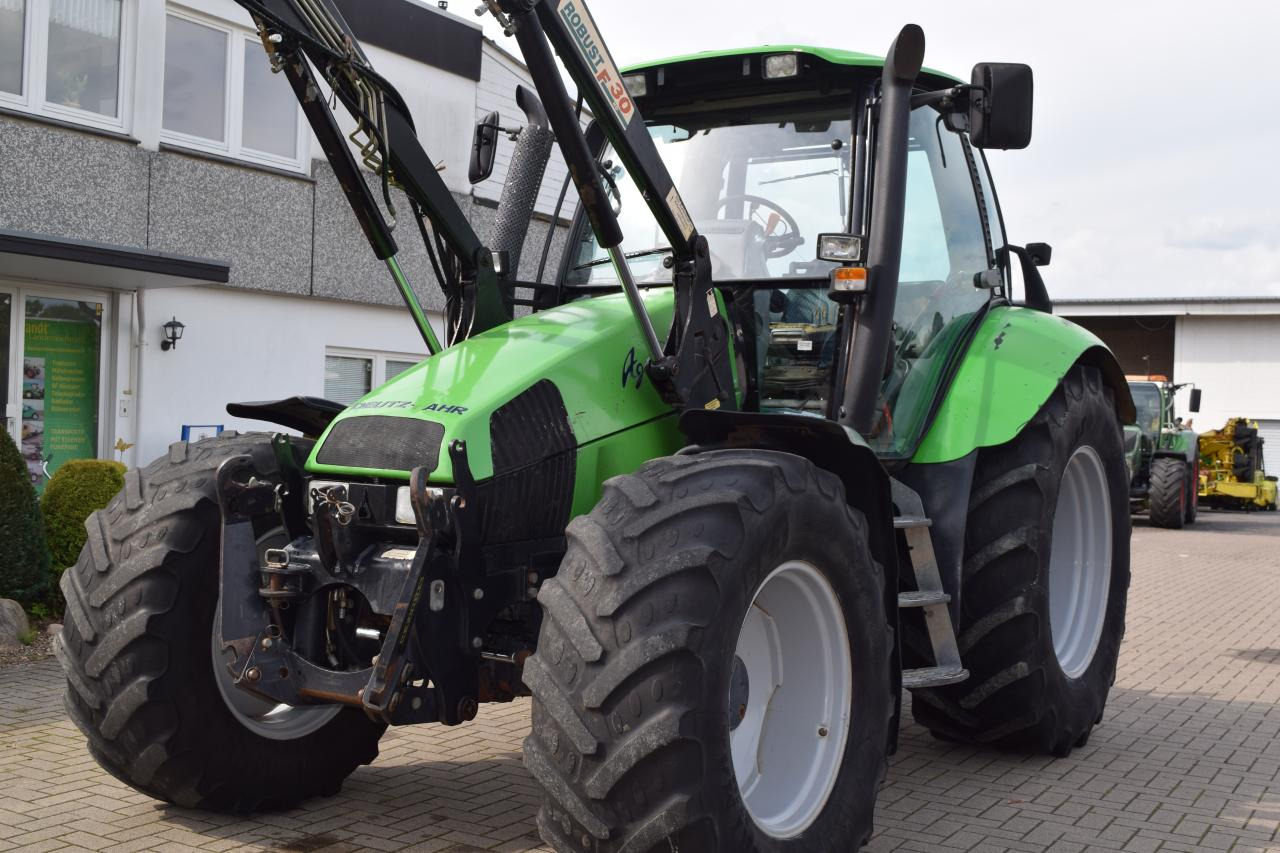Deutz-Fahr Agrotron 120 MK 3 - Traktor: das Bild 4 Deutz-Fahr Agrotron 120 MK 3 - Traktor: das Bild 4