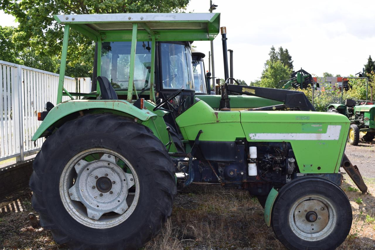 Deutz-Fahr D4507 - Traktor: das Bild 1 Deutz-Fahr D4507 - Traktor: das Bild 1