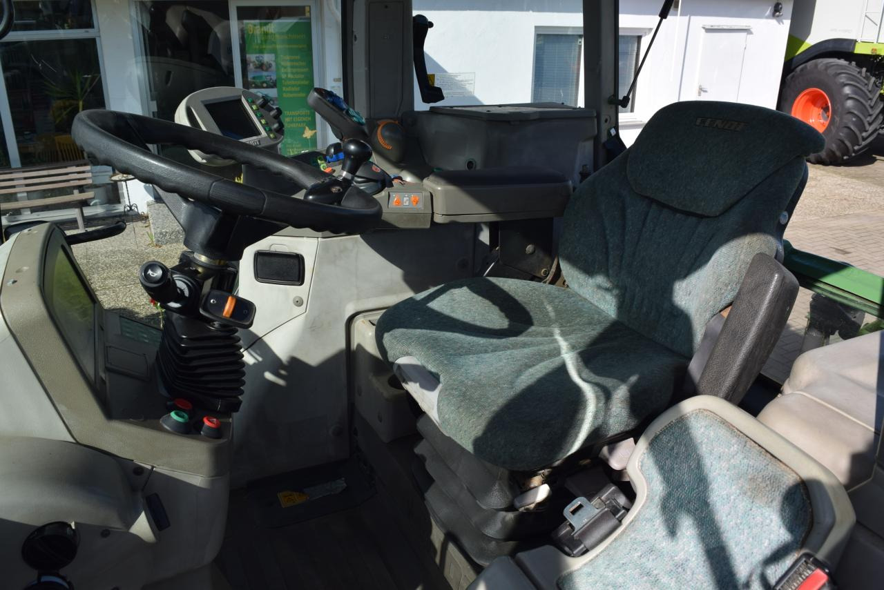 Traktor Fendt 718 Vario TMS: das Bild 8