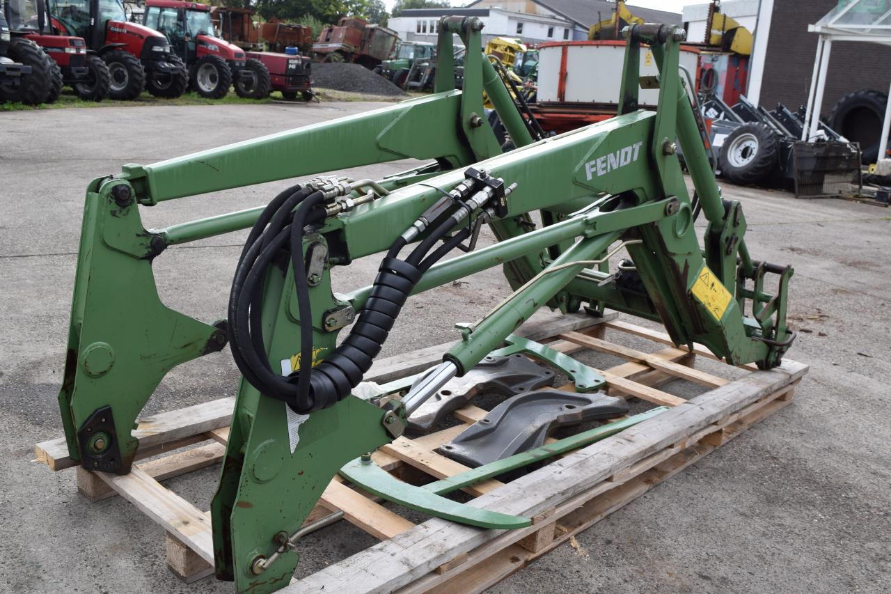 Fendt Frontlader für Serie 400 - Frontlader für Traktor: das Bild 4 Fendt Frontlader für Serie 400 - Frontlader für Traktor: das Bild 4
