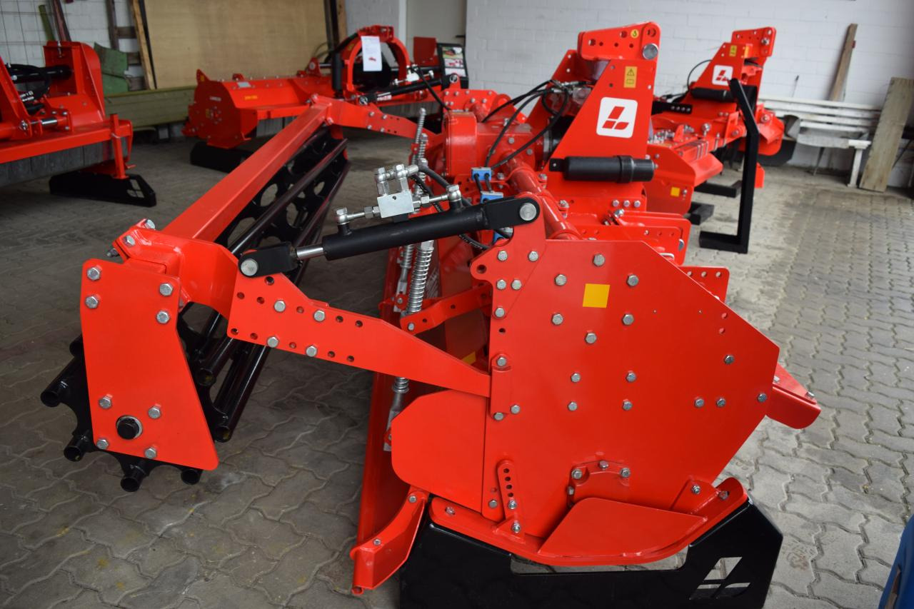 / Lancer Maximo Bold 300 - Motorhacke: das Bild 5 / Lancer Maximo Bold 300 - Motorhacke: das Bild 5