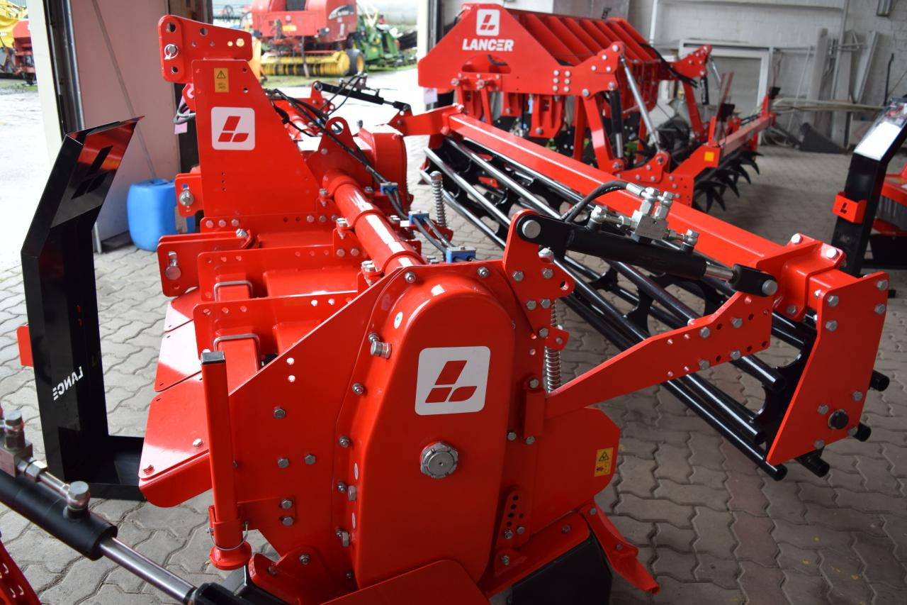 / Lancer Maximo Bold 300 - Motorhacke: das Bild 3 / Lancer Maximo Bold 300 - Motorhacke: das Bild 3