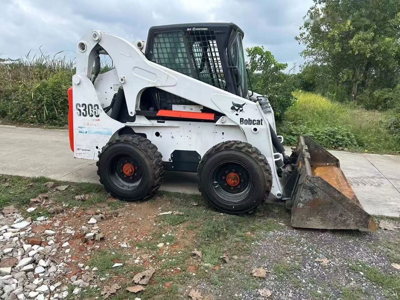 Bobcat S300 - Kompaktlader: das Bild 2 Bobcat S300 - Kompaktlader: das Bild 2