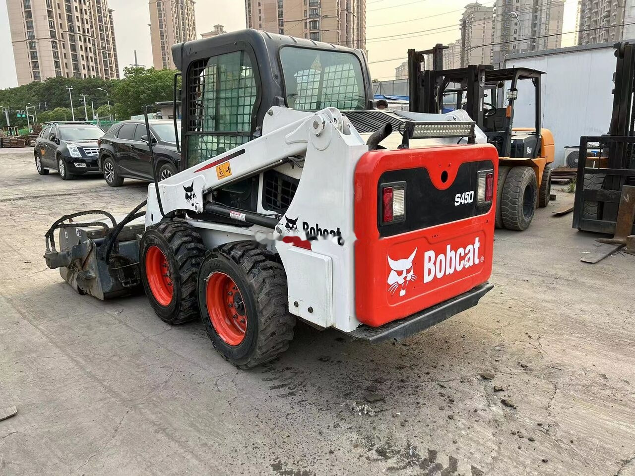 Bobcat S450 - Kompaktlader: das Bild 3 Bobcat S450 - Kompaktlader: das Bild 3
