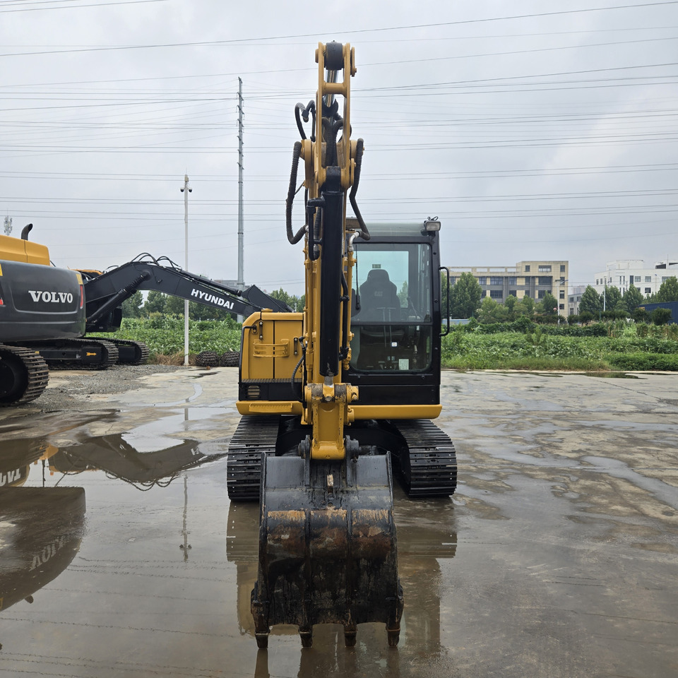 CAT 305.5E2 - Minibagger: das Bild 3 CAT 305.5E2 - Minibagger: das Bild 3