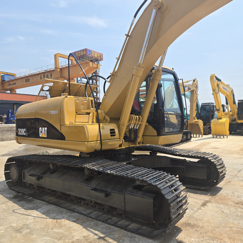 CAT 320C - Kettenbagger: das Bild 2 CAT 320C - Kettenbagger: das Bild 2