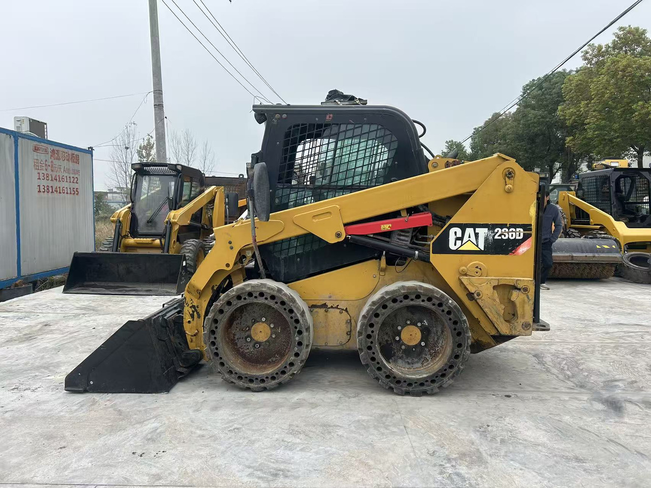 CATERPILLAR 236D - Kompaktlader: das Bild 5 CATERPILLAR 236D - Kompaktlader: das Bild 5