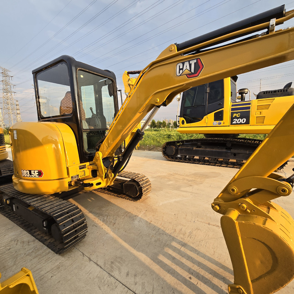 CATERPILLAR 303.5E2 - Minibagger: das Bild 4 CATERPILLAR 303.5E2 - Minibagger: das Bild 4