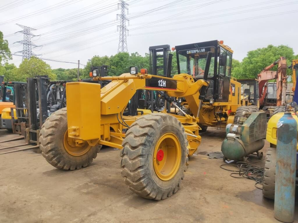 Caterpillar 12H - Grader: das Bild 3 Caterpillar 12H - Grader: das Bild 3