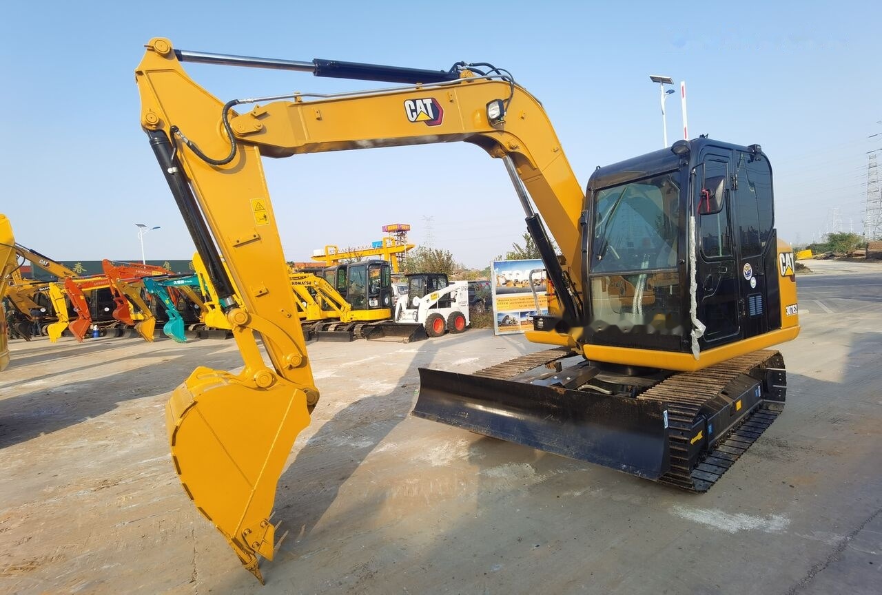 Caterpillar 307E2 - Minibagger: das Bild 1 Caterpillar 307E2 - Minibagger: das Bild 1