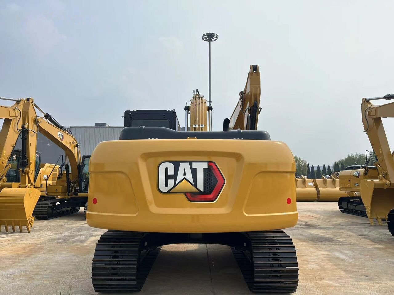 Caterpillar 320GX New machine - Kettenbagger: das Bild 4 Caterpillar 320GX New machine - Kettenbagger: das Bild 4