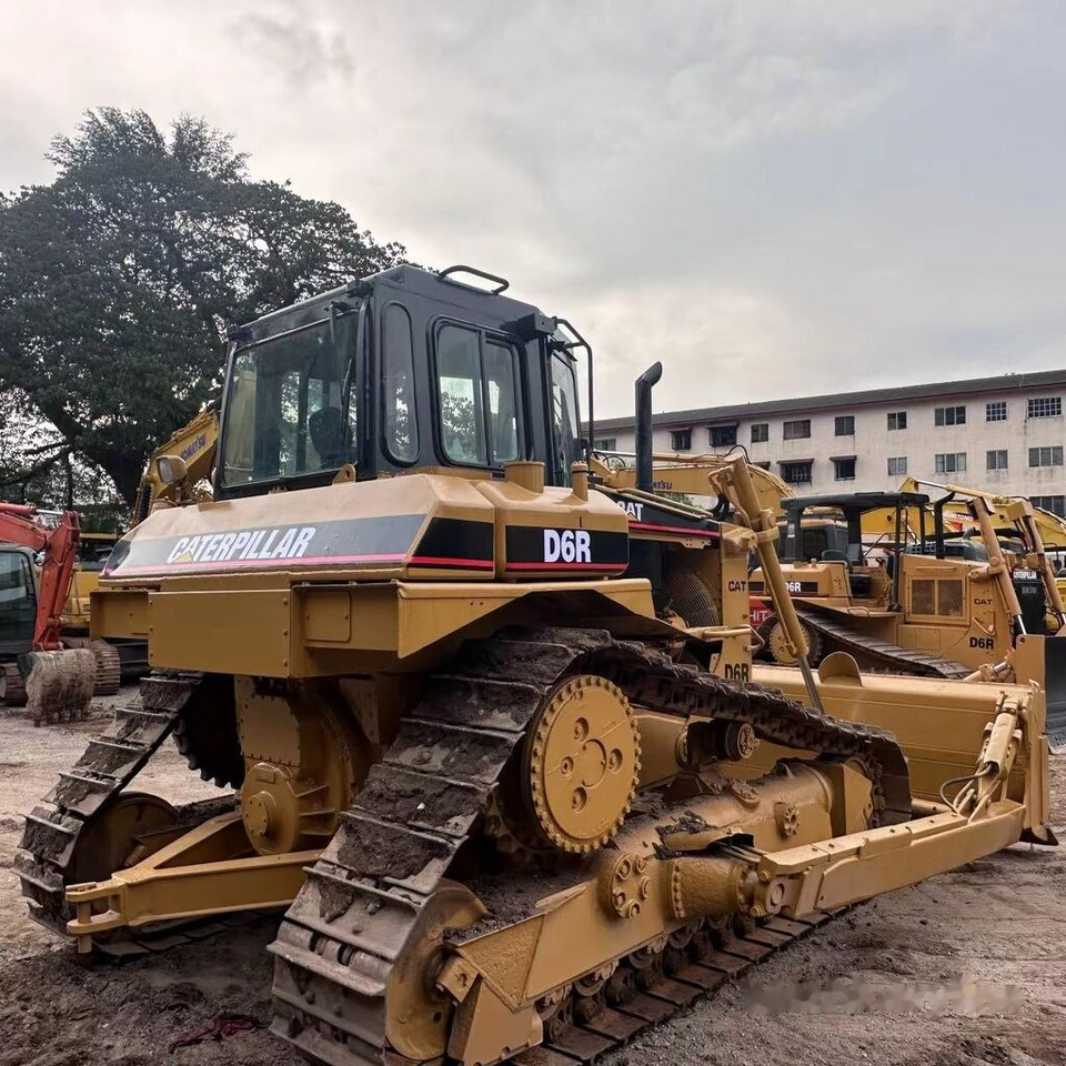 Caterpillar D 6 R - Bulldozer: das Bild 3 Caterpillar D 6 R - Bulldozer: das Bild 3