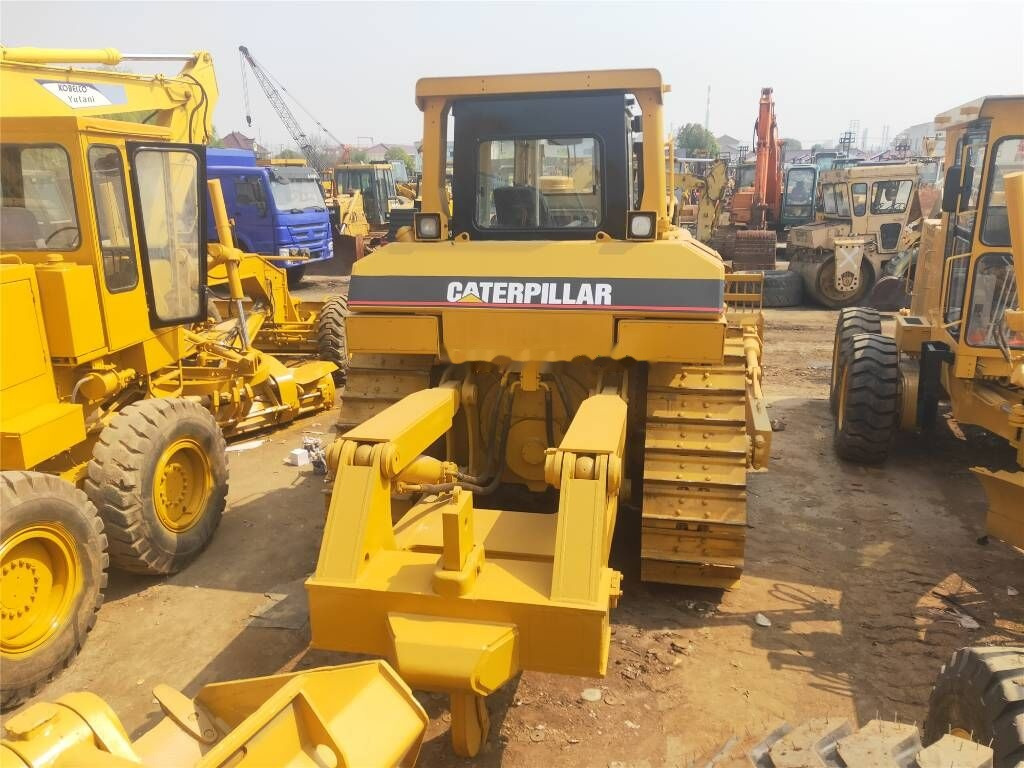 Caterpillar D7H - Bulldozer: das Bild 4 Caterpillar D7H - Bulldozer: das Bild 4
