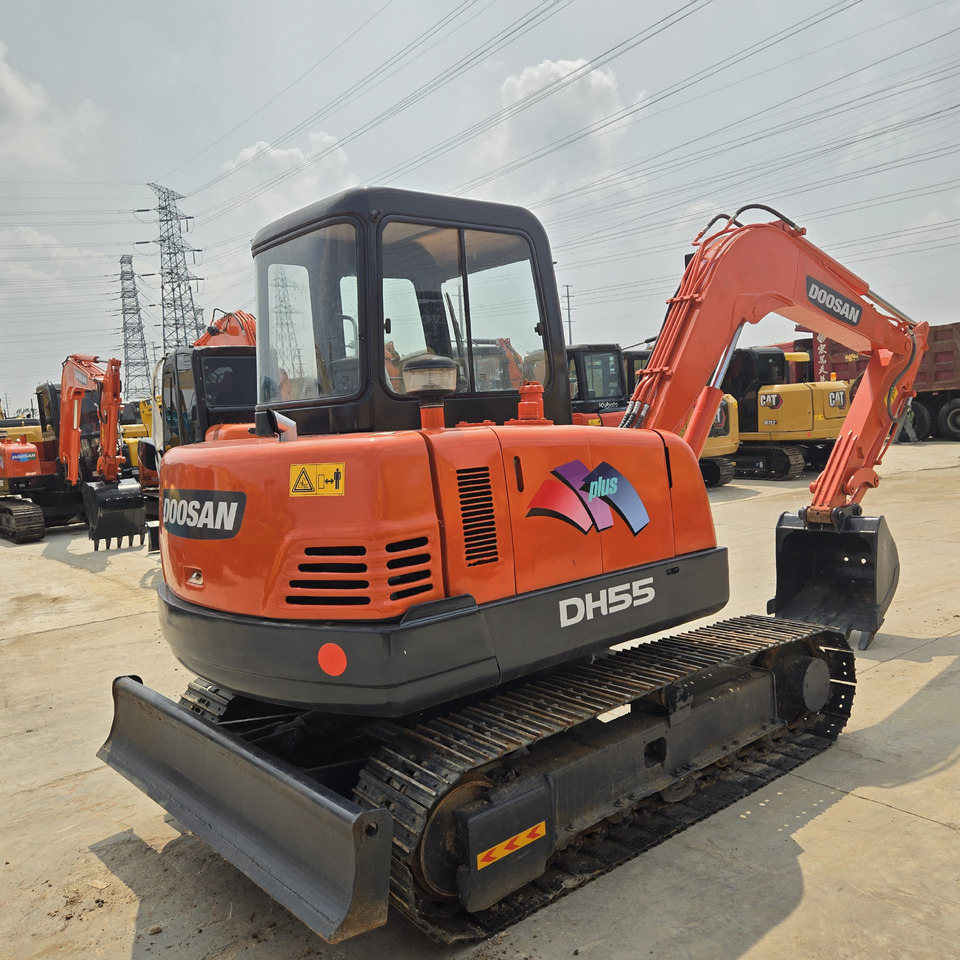 DOOSAN DH55 - Minibagger: das Bild 4 DOOSAN DH55 - Minibagger: das Bild 4