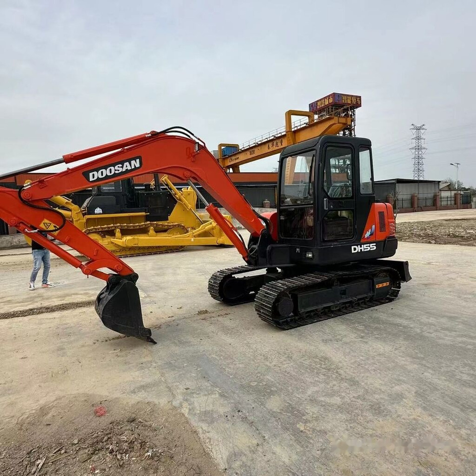 Doosan DH55 - Minibagger: das Bild 3 Doosan DH55 - Minibagger: das Bild 3