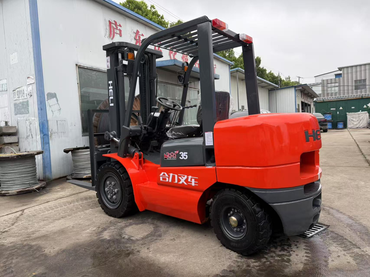 HELI FD35 - Dieselstapler: das Bild 2 HELI FD35 - Dieselstapler: das Bild 2