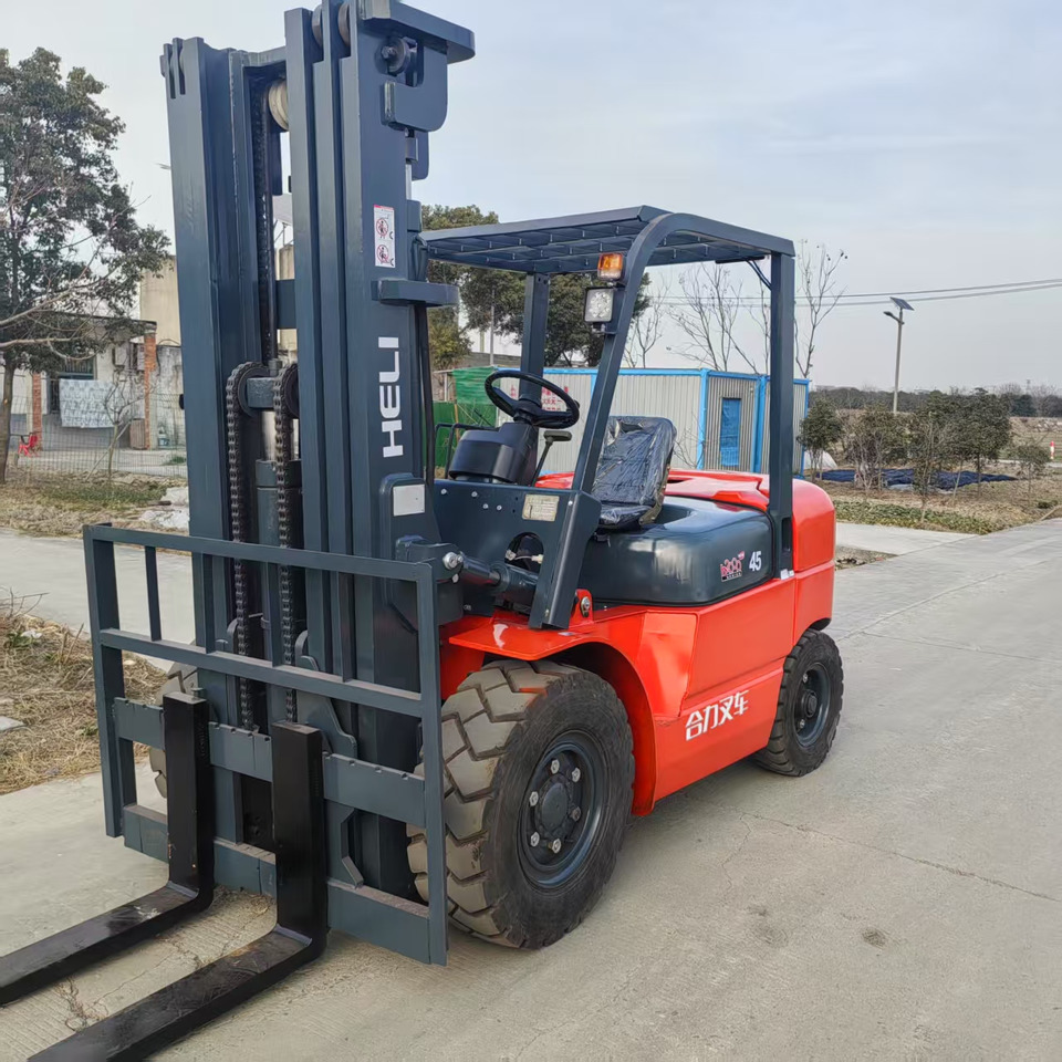 HELI FD45 - Dieselstapler: das Bild 1 HELI FD45 - Dieselstapler: das Bild 1