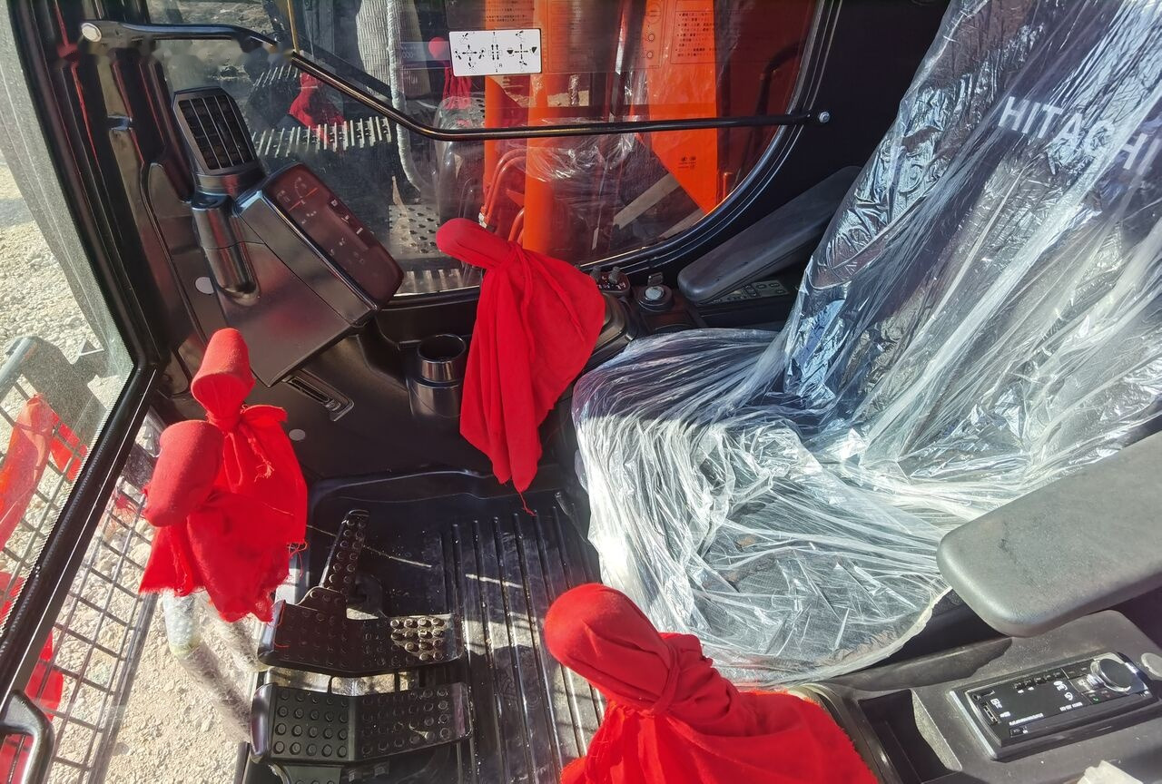 Hitachi ZX200 - Kettenbagger: das Bild 5 Hitachi ZX200 - Kettenbagger: das Bild 5