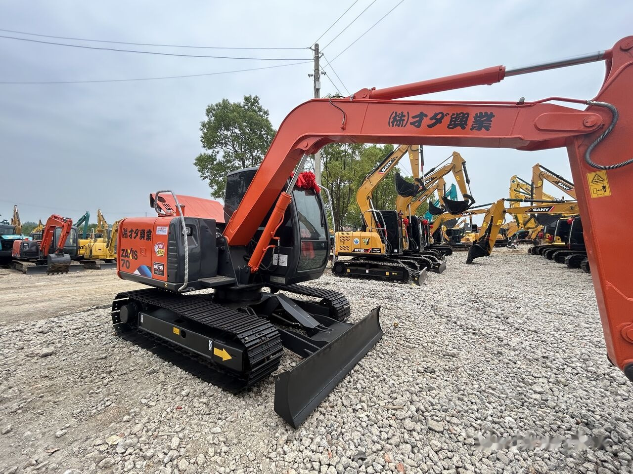 Hitachi ZX70 - Kettenbagger: das Bild 3 Hitachi ZX70 - Kettenbagger: das Bild 3