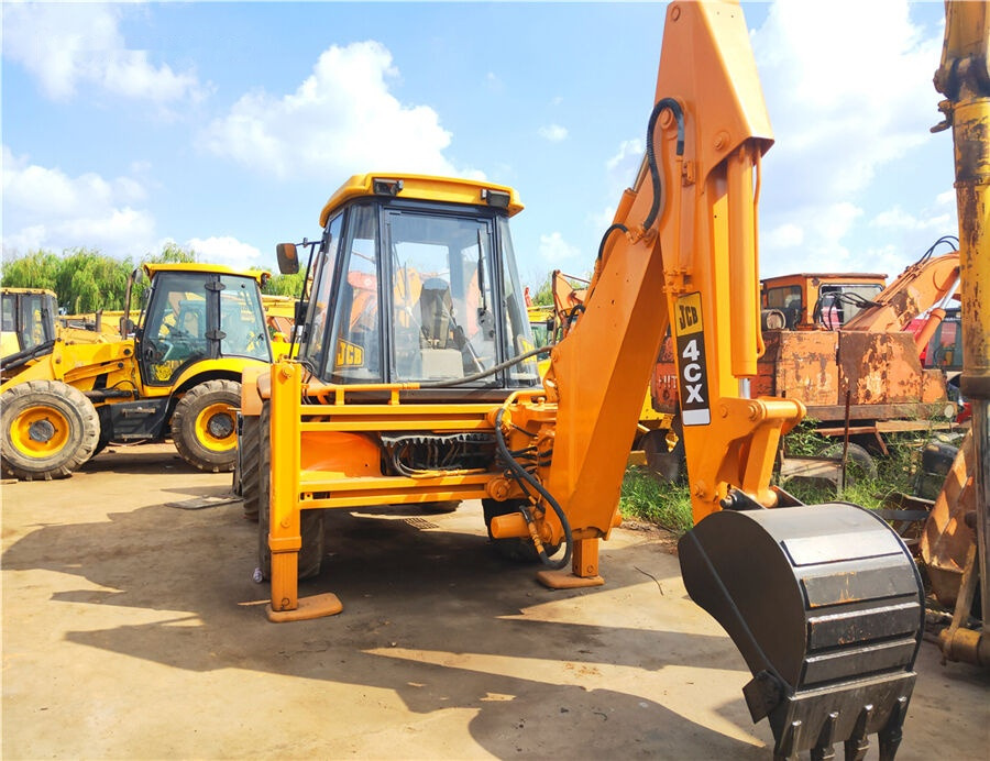 JCB 4CX - Baggerlader: das Bild 4 JCB 4CX - Baggerlader: das Bild 4