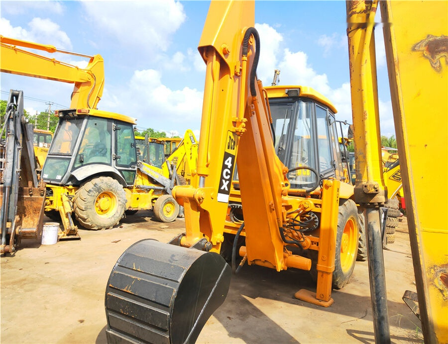 JCB 4CX - Baggerlader: das Bild 3 JCB 4CX - Baggerlader: das Bild 3