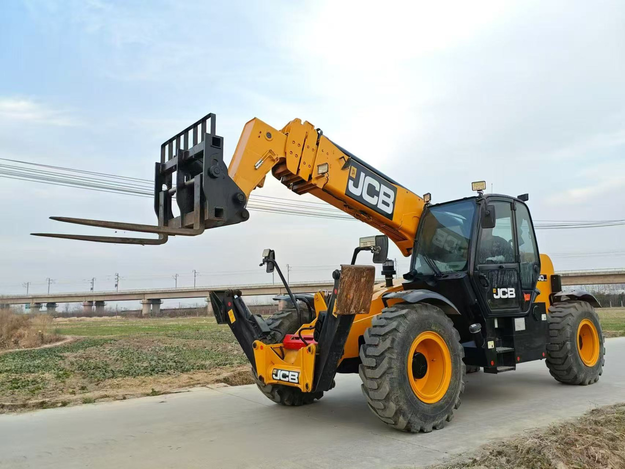 JCB 540-1700 - Reach stacker: das Bild 1 JCB 540-1700 - Reach stacker: das Bild 1
