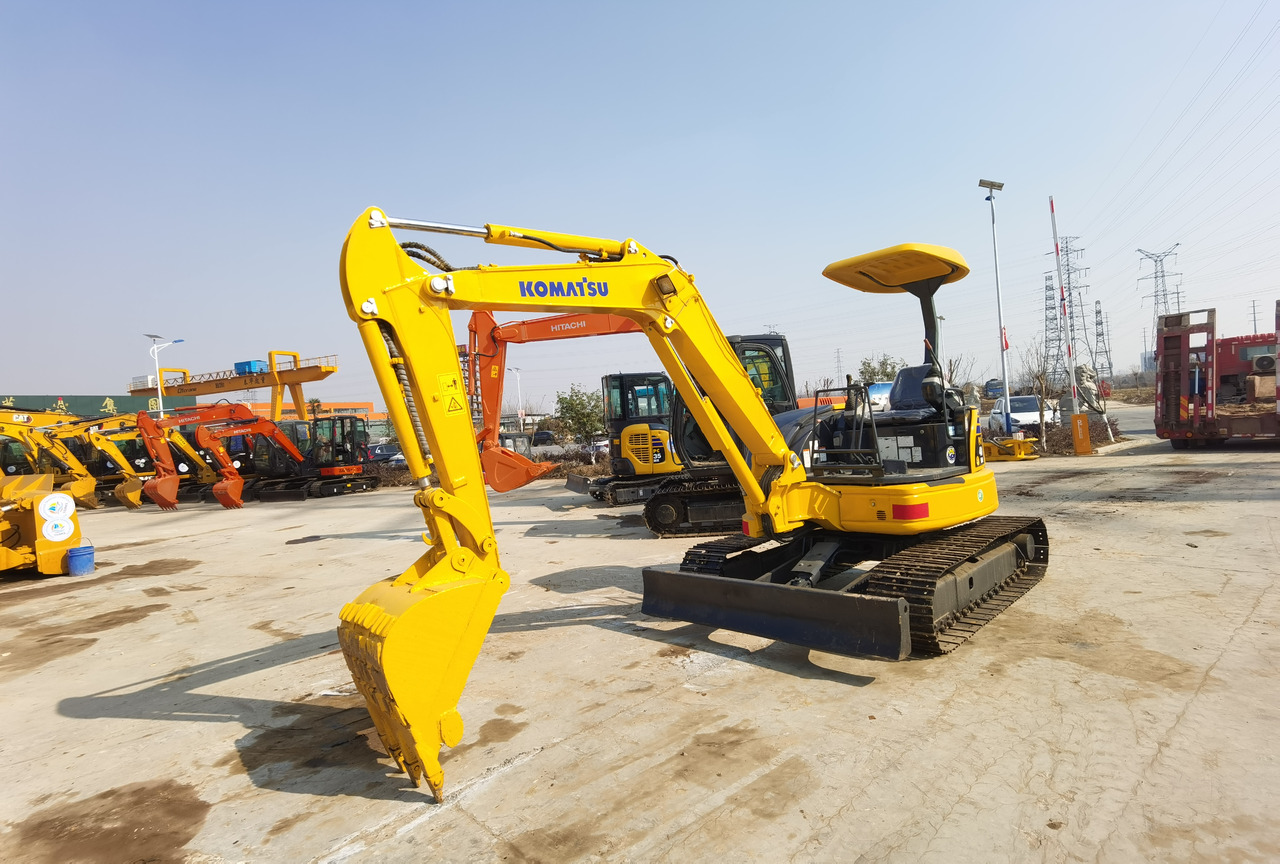 KOMATSU PC40MR - Minibagger: das Bild 4 KOMATSU PC40MR - Minibagger: das Bild 4