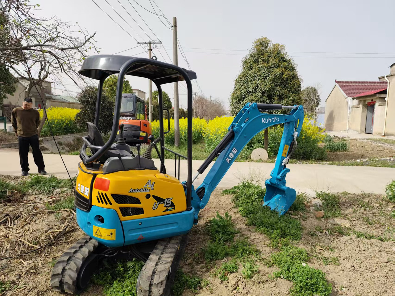 KUBOTA U15 - Minibagger: das Bild 2 KUBOTA U15 - Minibagger: das Bild 2