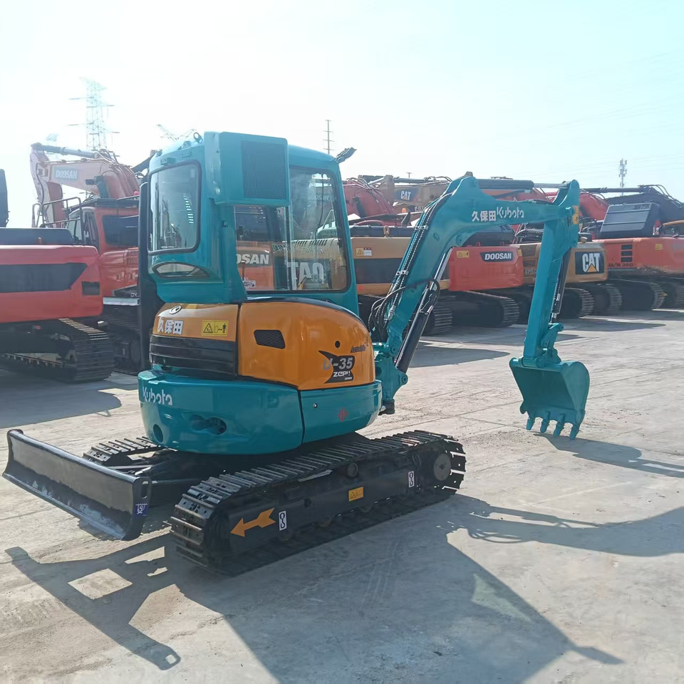 KUBOTA U35 - Minibagger: das Bild 4 KUBOTA U35 - Minibagger: das Bild 4